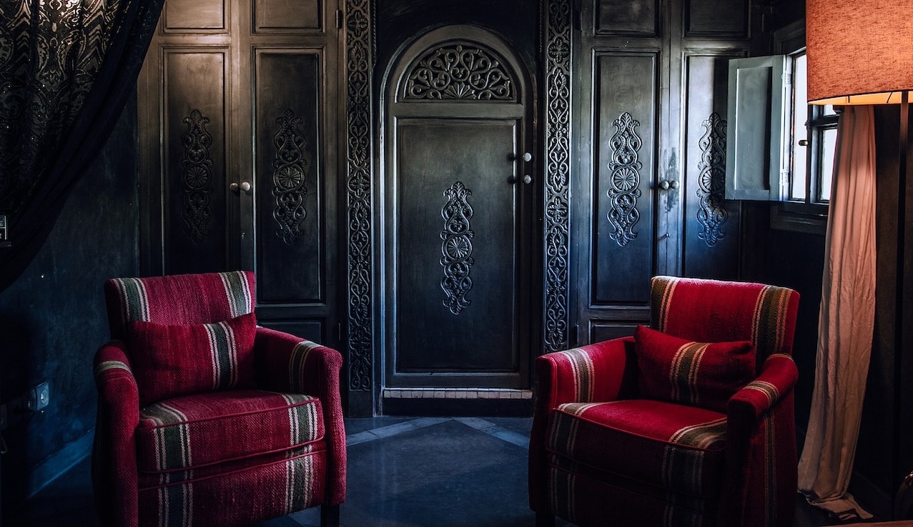 halloween inspired home design feat image