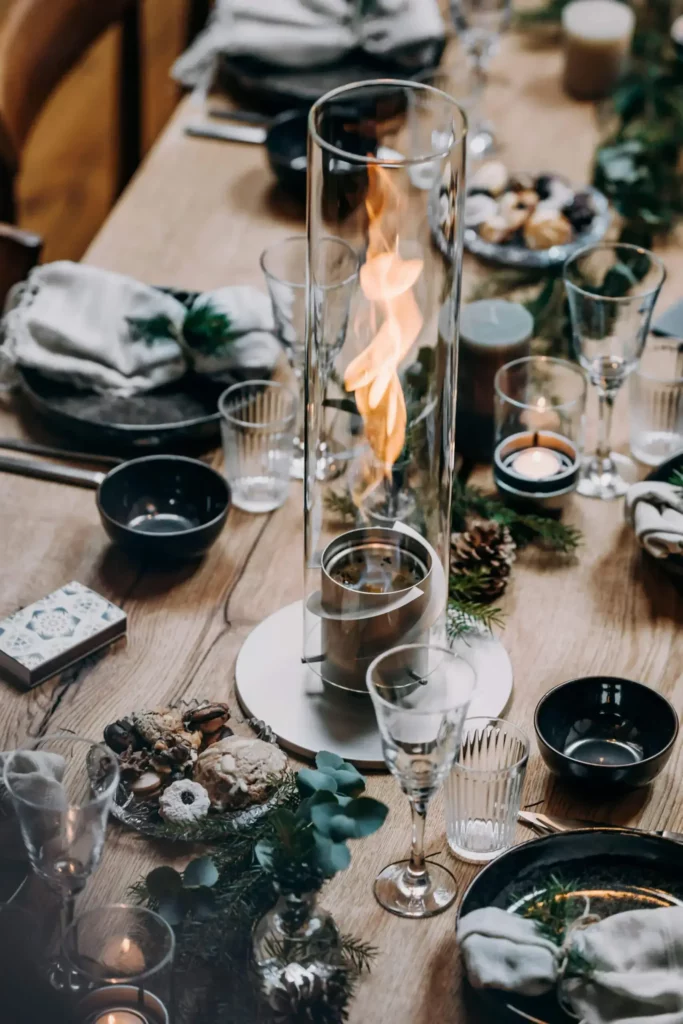 spin 90 table fire silver centerpiece