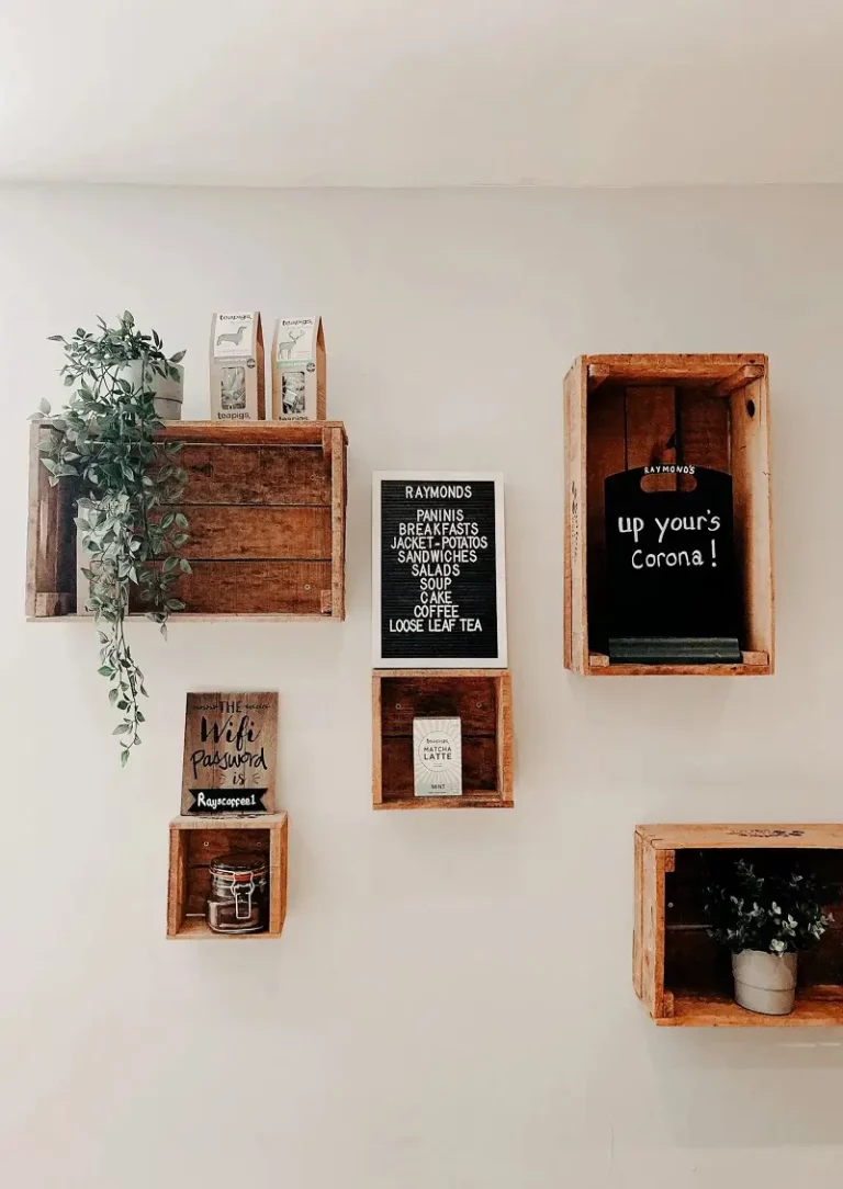 unique shelves for home decoration