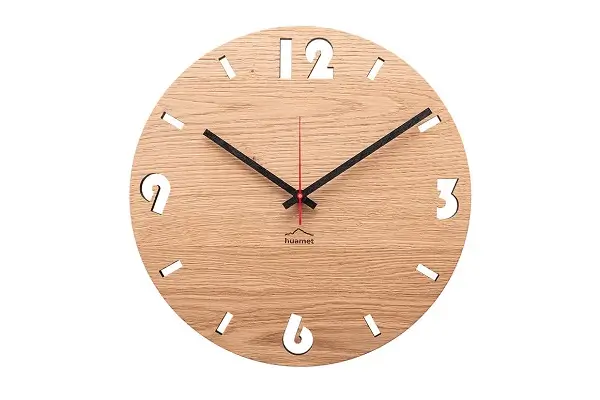 Designer clock 'Duhrchbruch (oak round)'